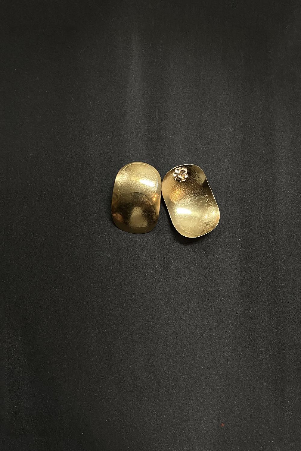 Annie Costello Brown Oval Stud Eclipse Vermeil