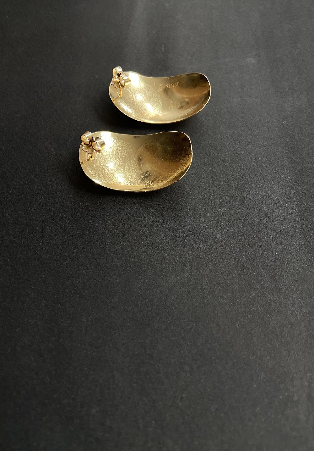 Annie Costello Brown Oval Stud Eclipse Vermeil