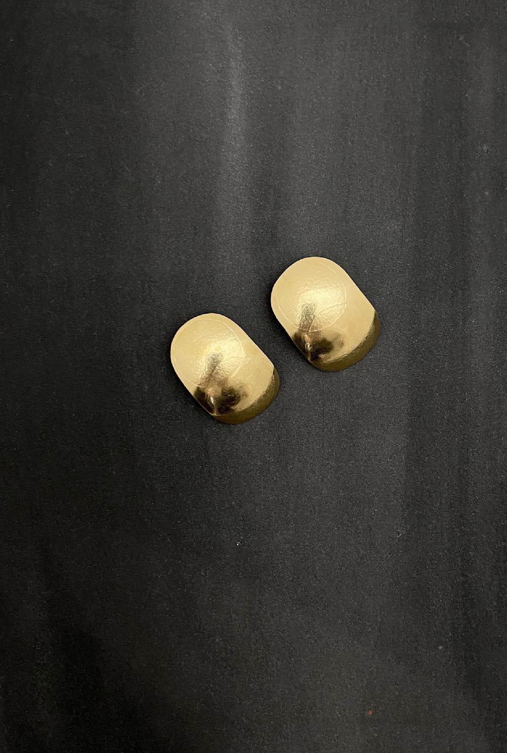 annie costello brown Oval Stud Eclipse Vermeil