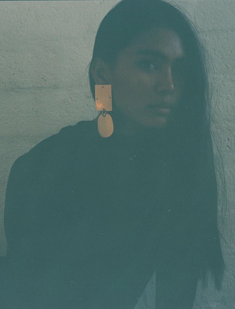 annie costello brown Overt Gold / Collage