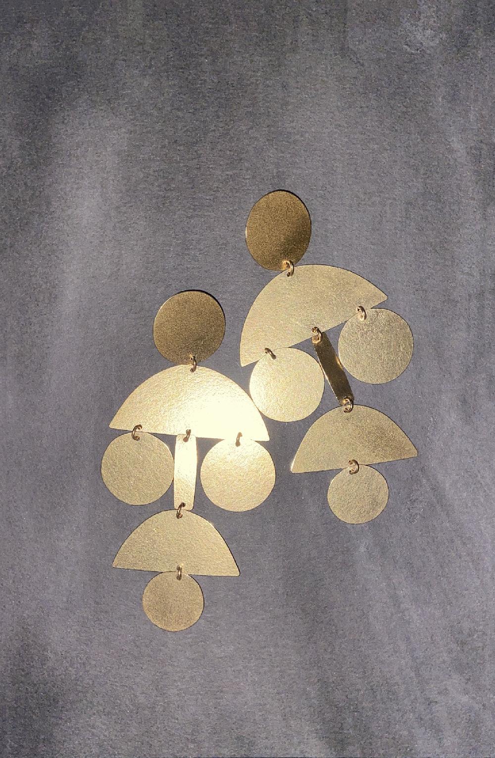 annie costello brown Pom Pom Gold