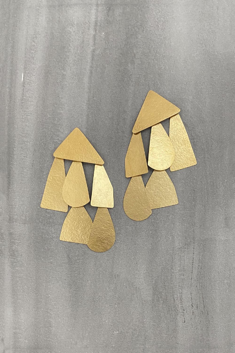 annie costello brown ZOLA GOLD