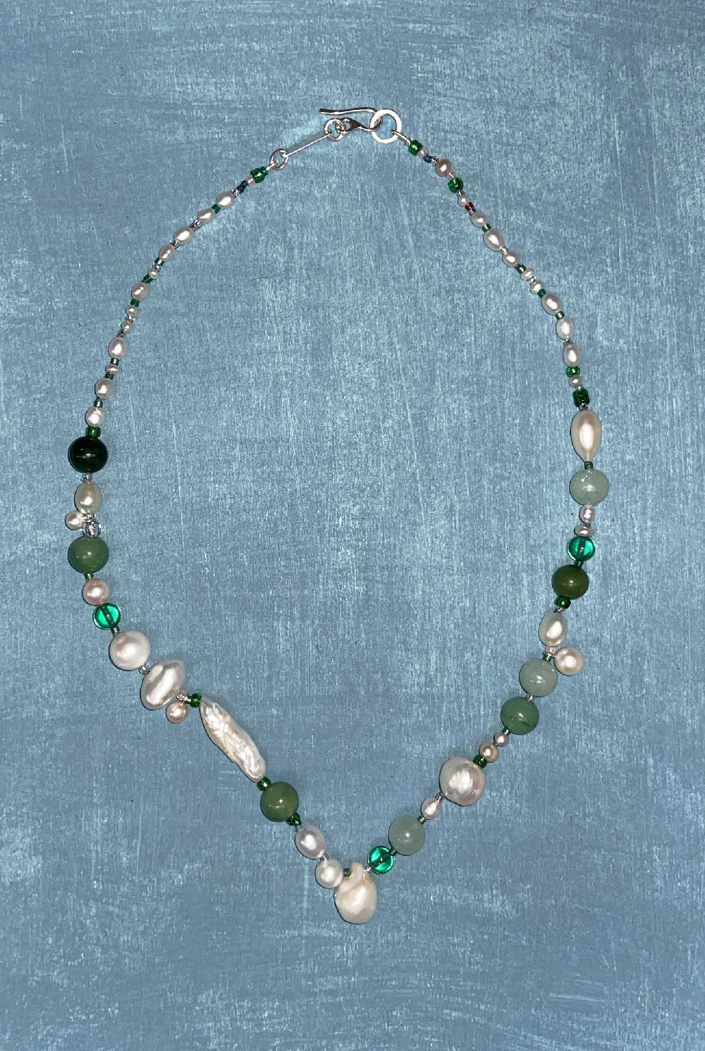 annie costello brown brigid pearl green mix necklace
