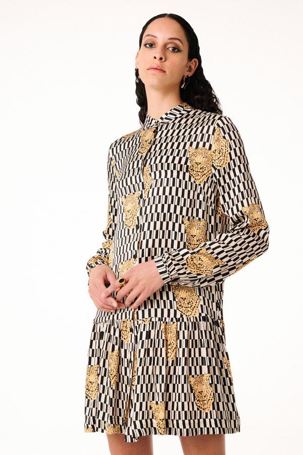 Annie P New Danae Piano Tiger