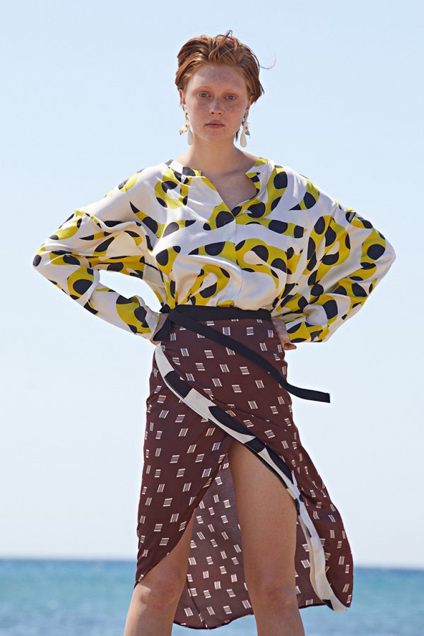 annie p Silk Blouse snake yellow