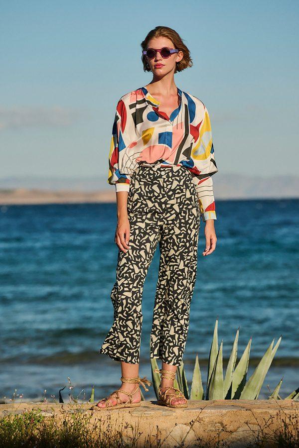 Annie P Summer Blouse Bauhaus White