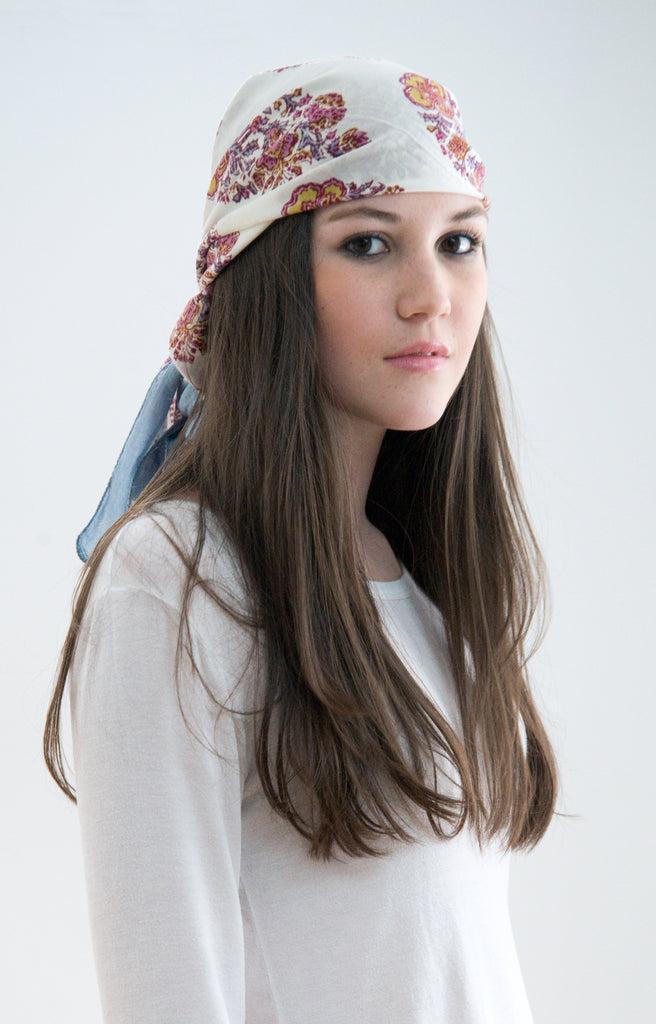 Anokhi Scarf In Gentle Bouquet