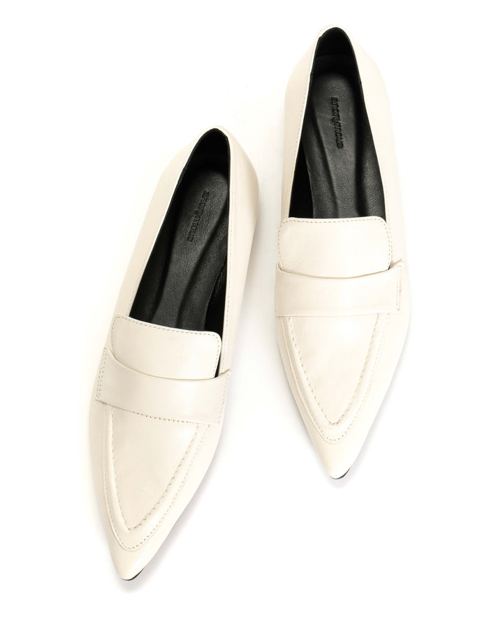 Anonymous Copenhagen Camm Shiny Lamb Milk White