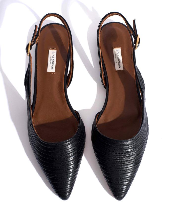 Anonymous Copenhagen Carla 10 Shiny Lamb Black