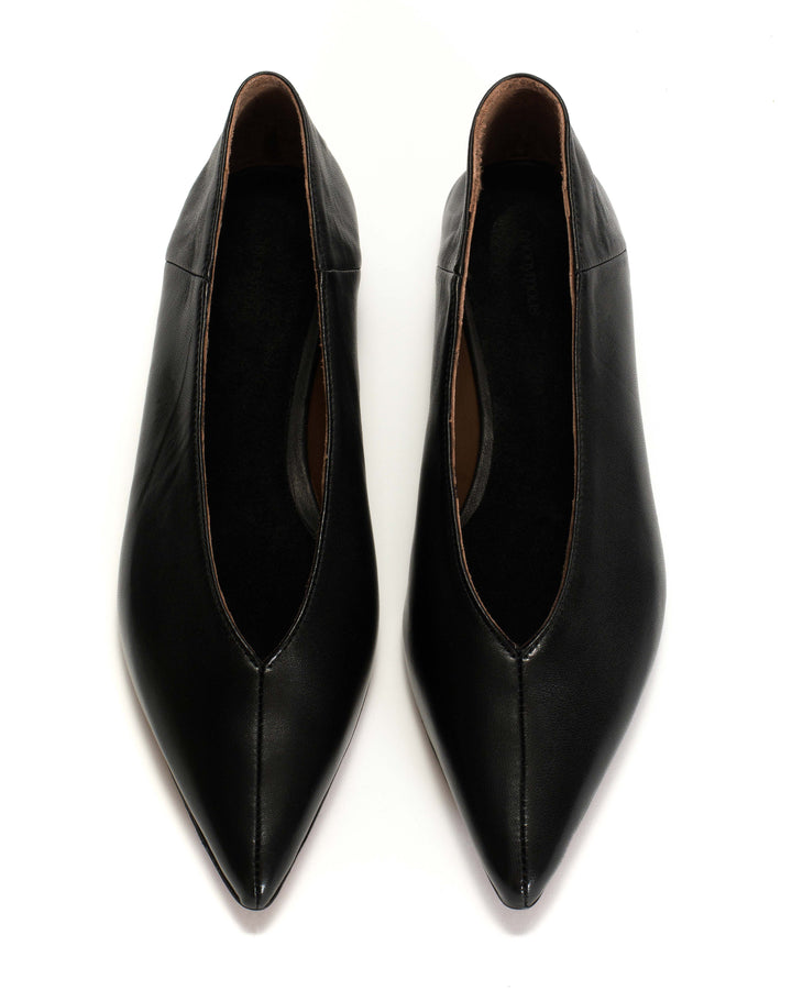 Anonymous Copenhagen Cassie Shiny Lamb Black