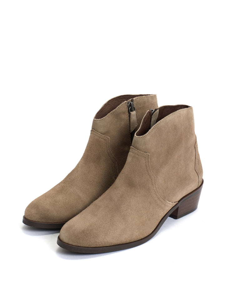 Anonymous Copenhagen Fiona 35 Calf Suede Mushroom
