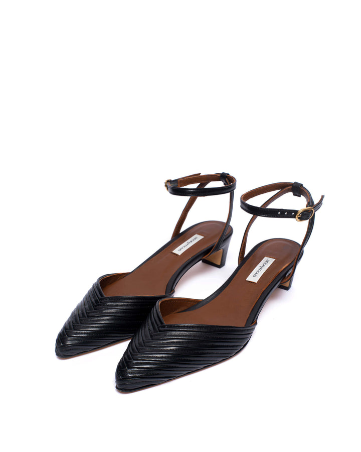 Anonymous Copenhagen Givia 40 Shiny Lamb Black