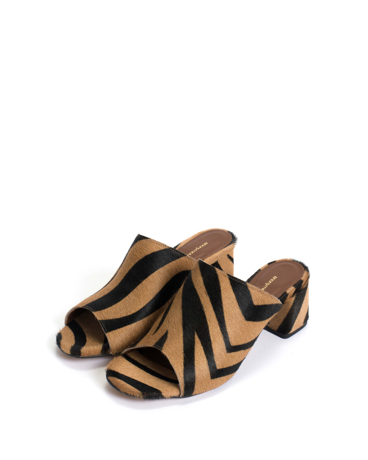 Anonymous Copenhagen Horizon 55 Calf Hair Tiger