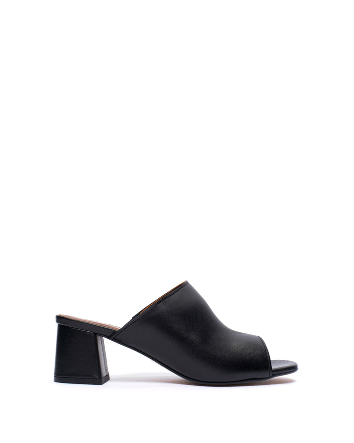 anonymous copenhagen Horizon 55 Shiny lamb Black