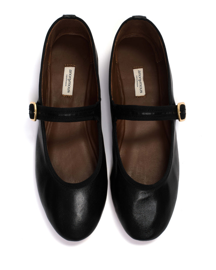 Anonymous Copenhagen Lana Silky Lamb Black