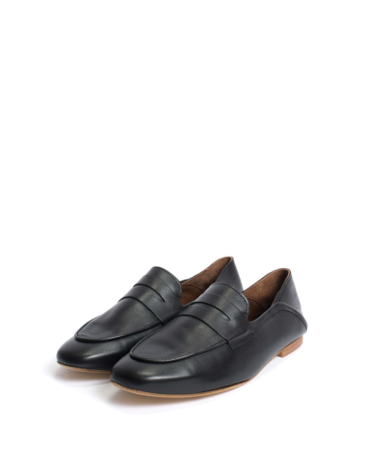 Anonymous Copenhagen Lindsay Shiny Lamb Black