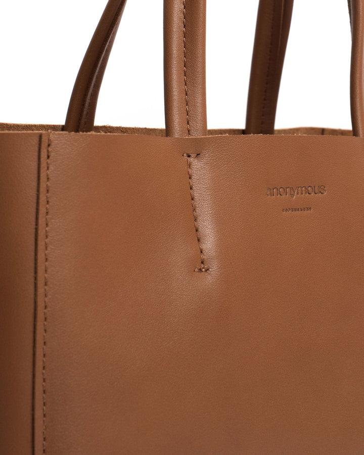 Anonymous Copenhagen Linea Shopper Soft Calf Camel