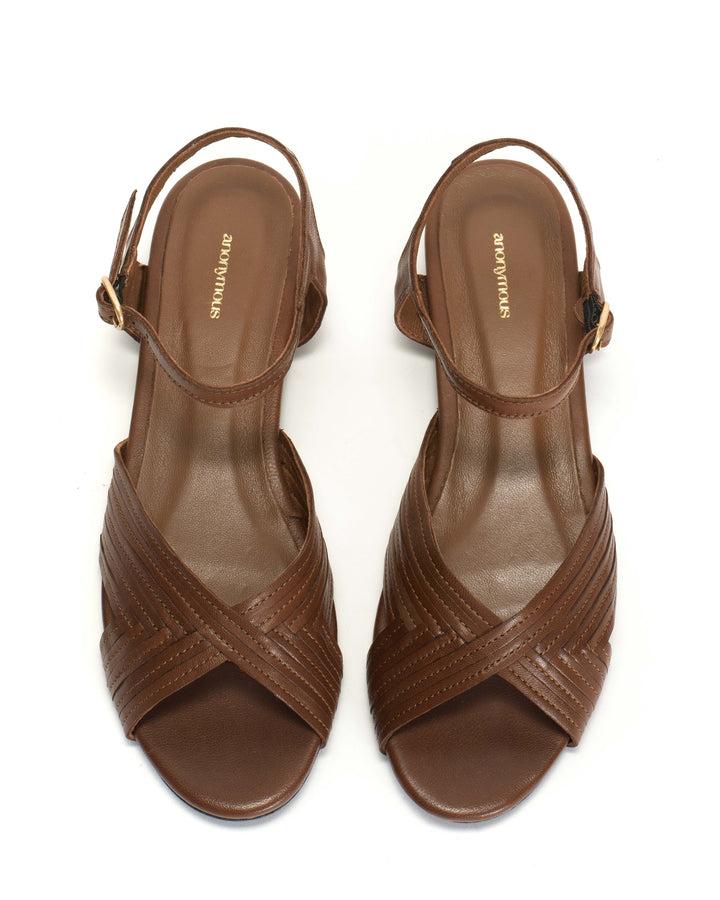 Anonymous Copenhagen Niabi 10 Silky Lamb Hazelnut