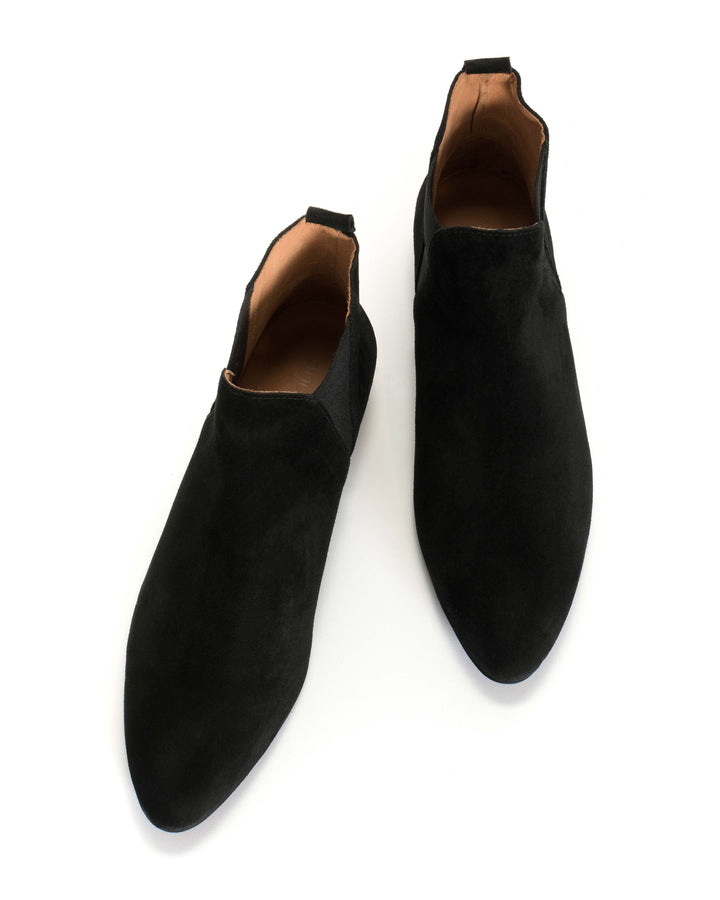 Anonymous Copenhagen Rita Calf Suede Black