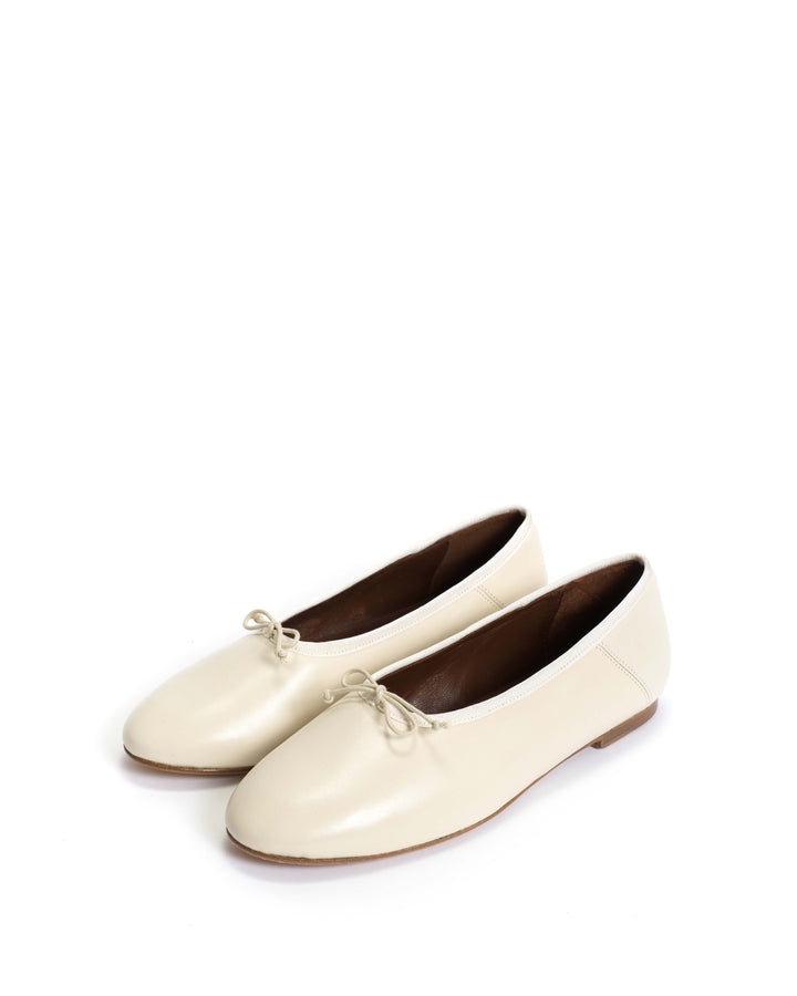 Anonymous Copenhagen Sacha Shiny Lamb White Sand