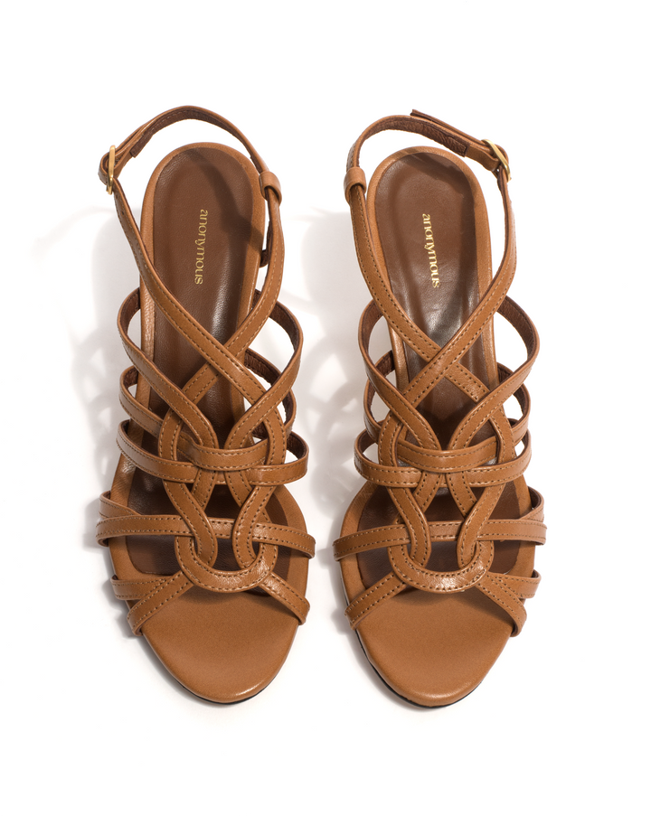 Anonymous Copenhagen Vickey 75 Shiny Lamb Caramel