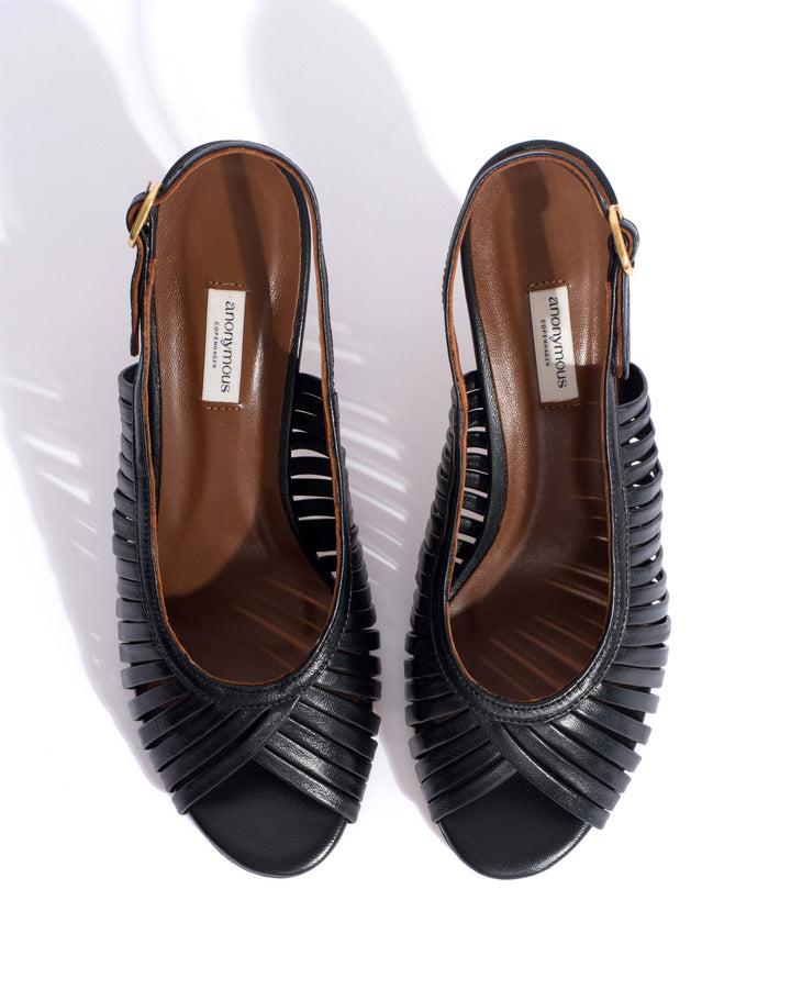 Anonymous Copenhagen Zenia 75 Shiny Lamb Black