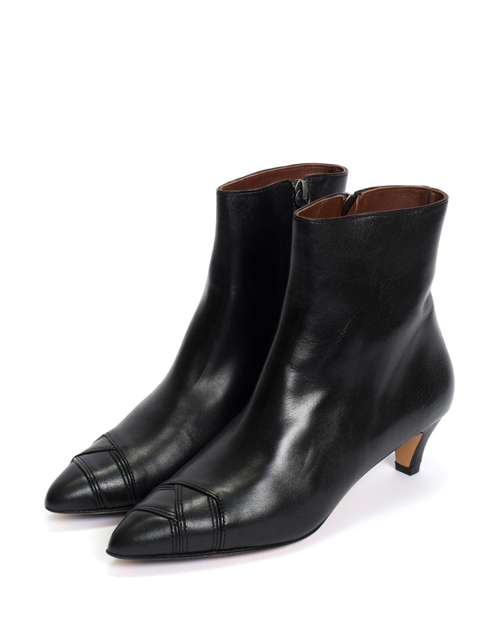 Anonymous Copenhagen Avy 40 Stiletto Silky Calf Black