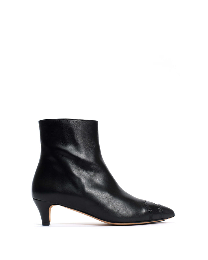 anonymous copenhagen Avy 40 stiletto Silky calf Black