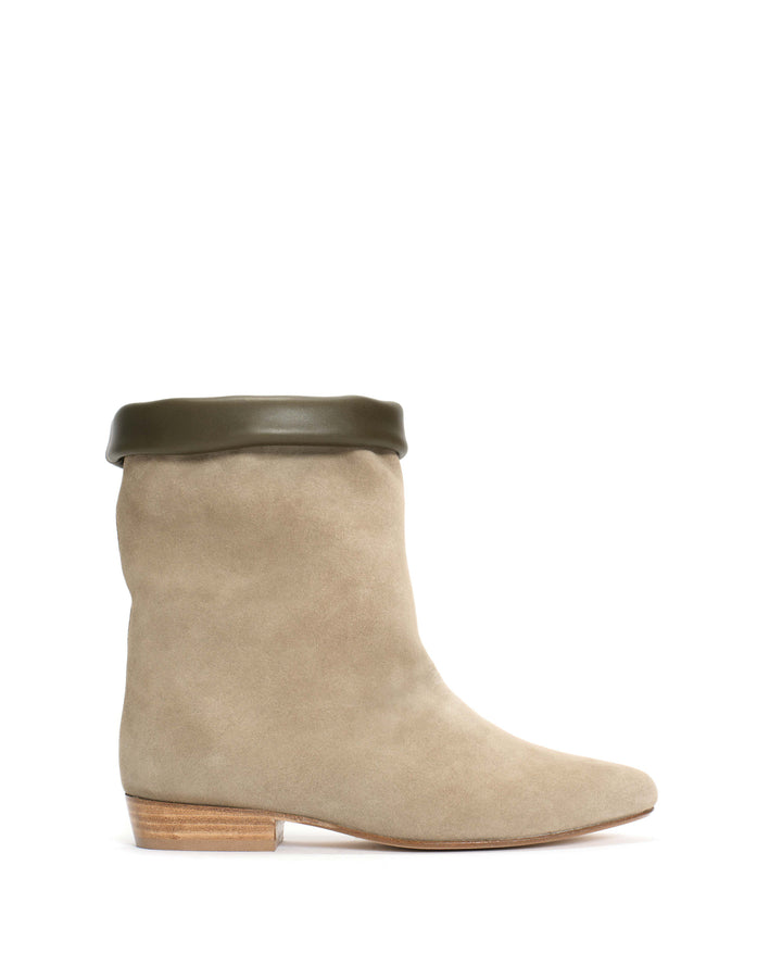 anonymous copenhagen Daisy 20 Calf suede u0026 sleek leather Sage grey u0026 olive green