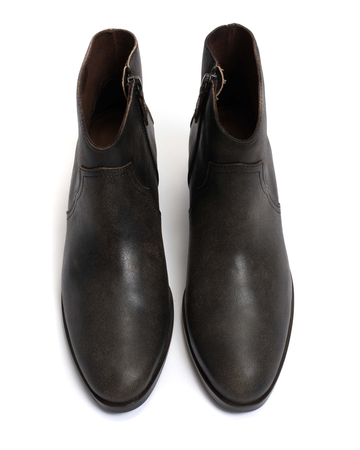 Anonymous Copenhagen Fiona 35 Distressed Vegetable Tanned Calf Off Black