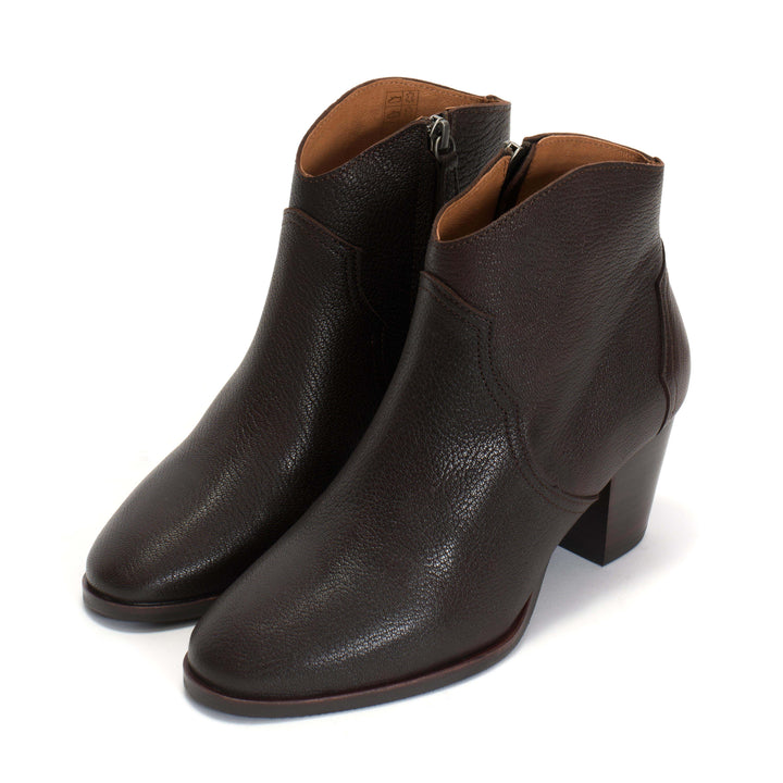 Anonymous Copenhagen Fiona 60 Grained Chevre Goat Coffee Brown