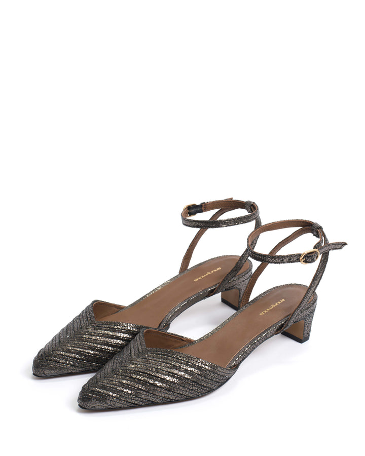 Anonymous Copenhagen Givia 40 Crackled Metallic Goat Platinum