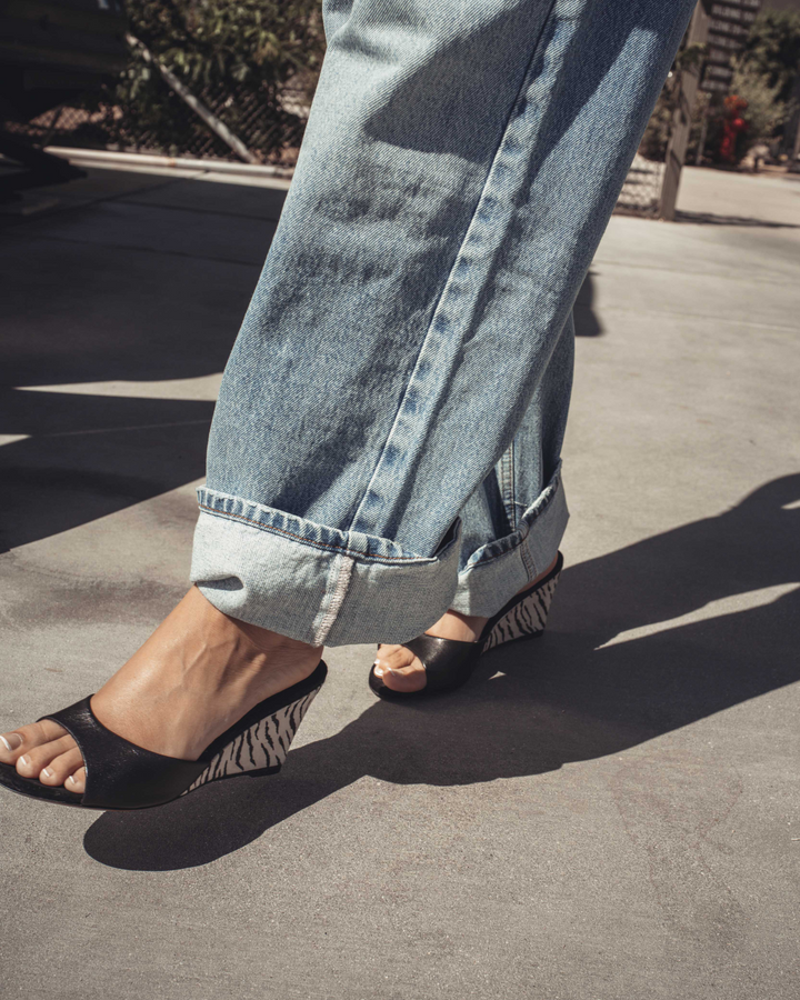 Anonymous Copenhagen Gwen 75 Wedge Shiny Lamb U0026 Dual Color Black U0026 Zebra