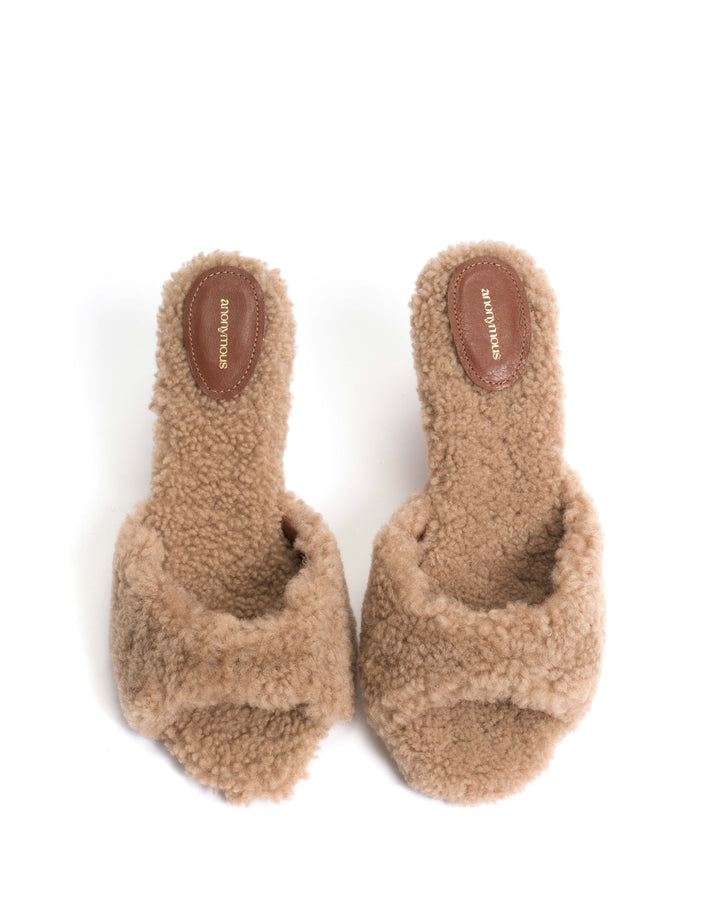 Anonymous Copenhagen Gwen Shearling Lamb Shearling Desert Sand