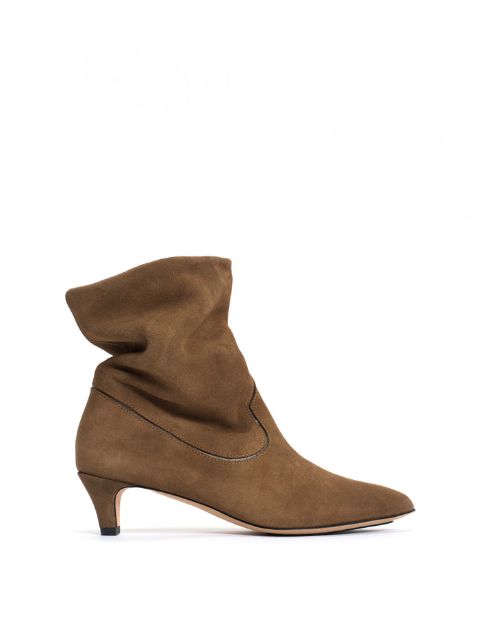anonymous copenhagen Hicha 40 stiletto Calf suede u0026 sleek leather Cinnamon u0026 dark taupe