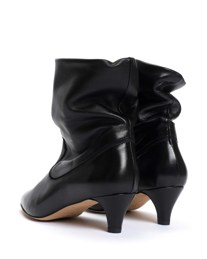 Anonymous Copenhagen Hicha 40 Stiletto Silky Calf Black