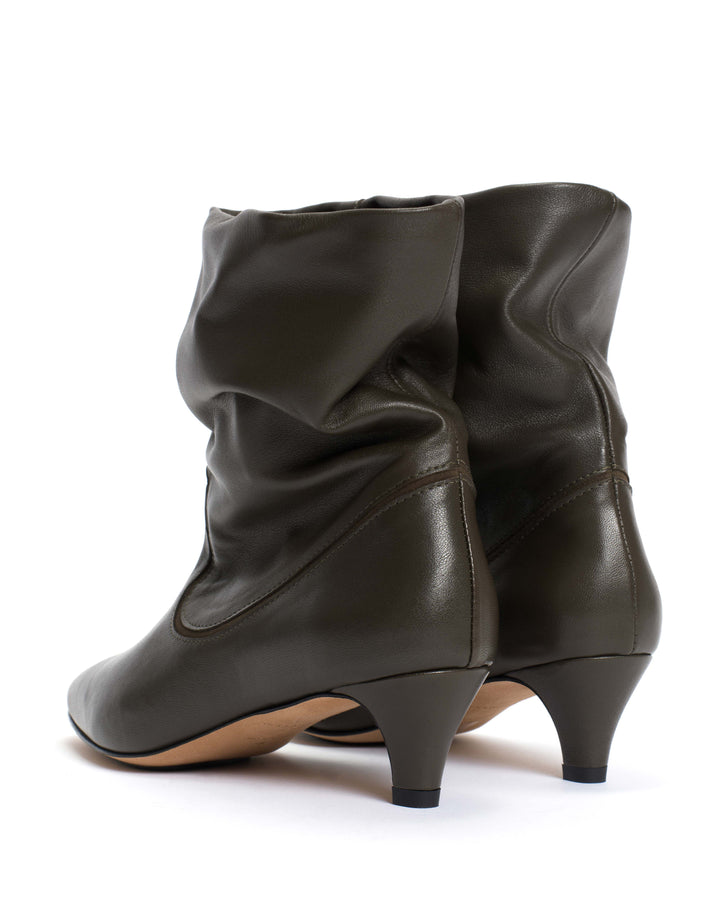 Anonymous Copenhagen Hicha 40 Stiletto Silky Calf Moss Green