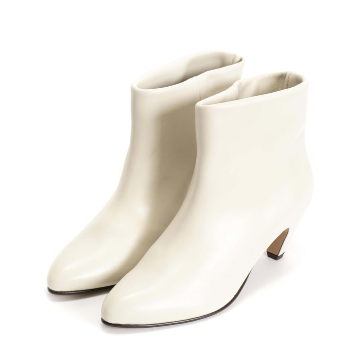 Anonymous Copenhagen Hilly 50 Stiletto Soft Calf Milk White