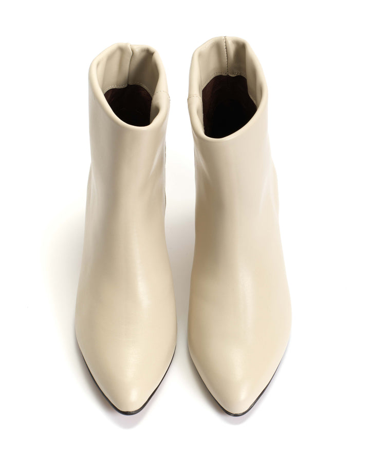 Anonymous Copenhagen Hilly 50 Stiletto Soft Calf White Sand