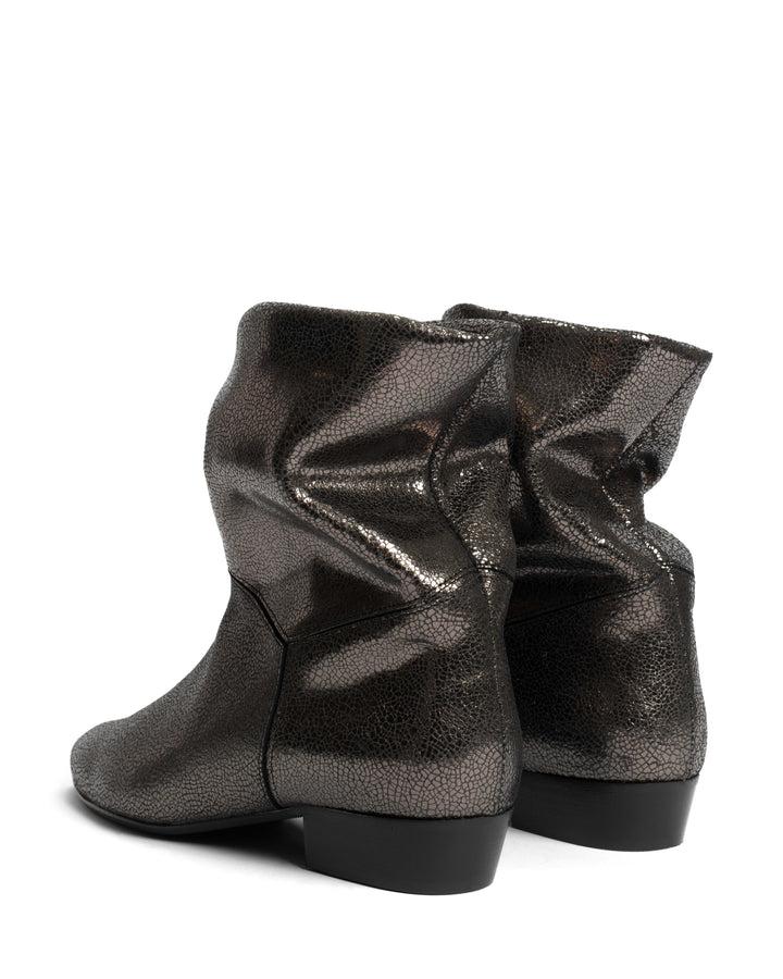 Anonymous Copenhagen Jassi 20 Crackled Metallic Goat Platinum