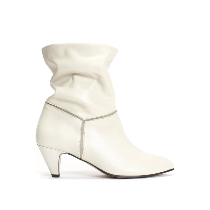 anonymous copenhagen Jassi 50 stiletto Soft calf u0026 suede leather Milk white