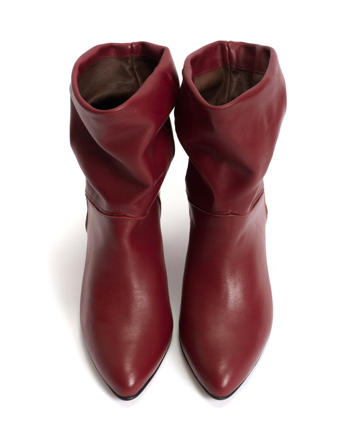 Anonymous Copenhagen Jassi 50 Stiletto Soft Calf U0026 Suede Leather Pomegranate