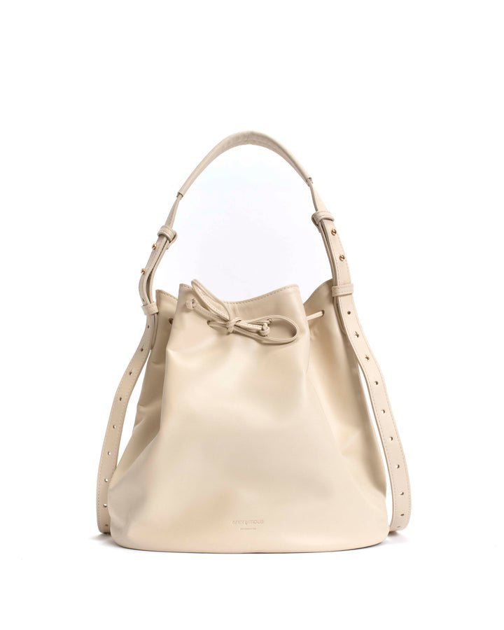 anonymous copenhagen Kacey grand bucket bag Soft calf White sand