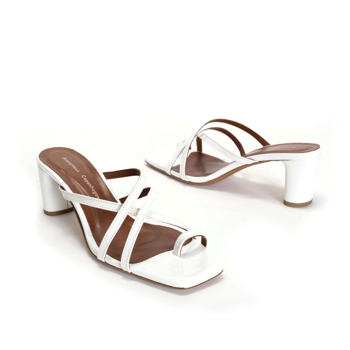 Anonymous Copenhagen Kimber 60 Shiny Lamb Milk White