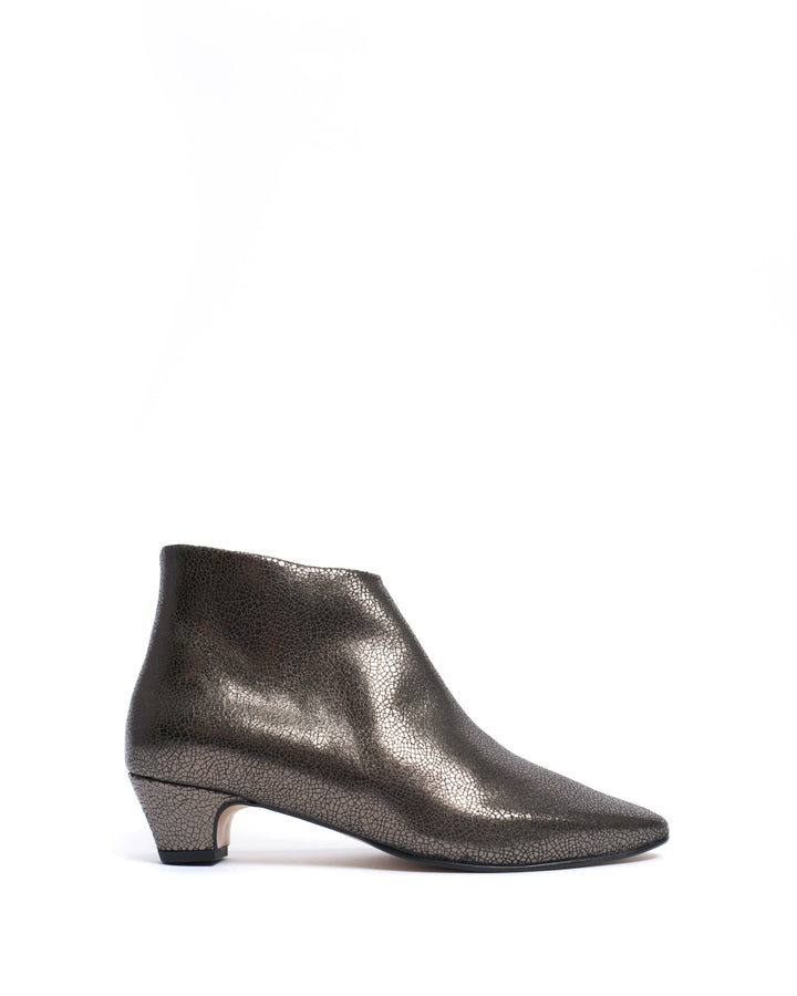 anonymous copenhagen Kyra Crackled metallic goat Platinum