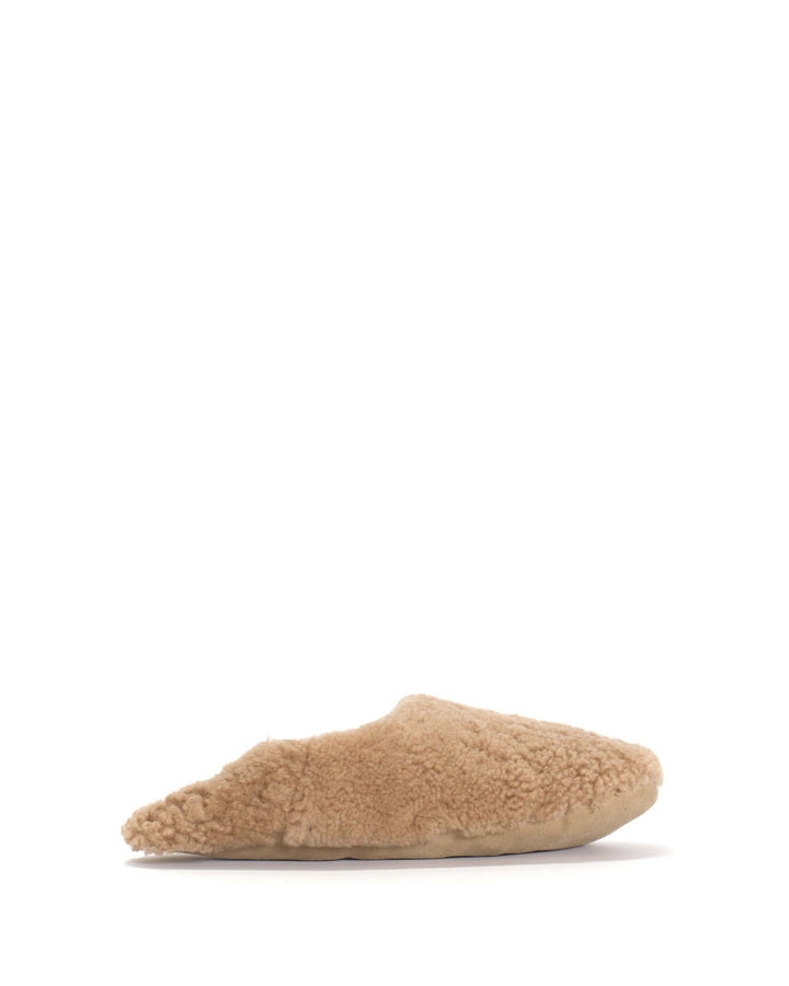 anonymous copenhagen Lambiees shearling Lamb shearling Desert sand