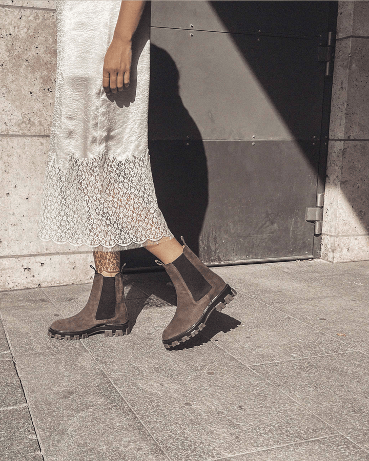 Anonymous Copenhagen Laurell Calf Suede Tone Tone Coffee Brown