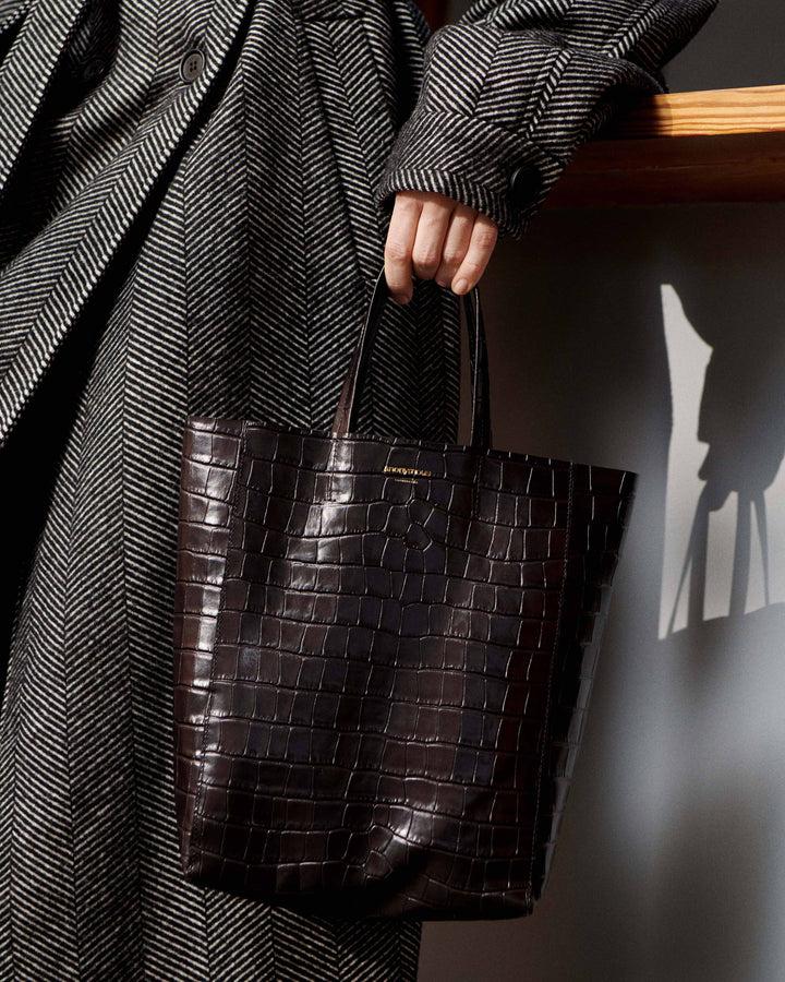 Anonymous Copenhagen Linea Shopper Croco Calf Black