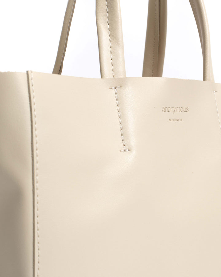Anonymous Copenhagen Linea Shopper Soft Calf White Sand