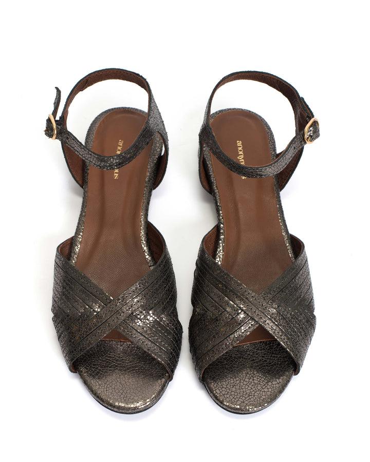 Anonymous Copenhagen Niabi 10 Crackled Metallic Goat Platinum